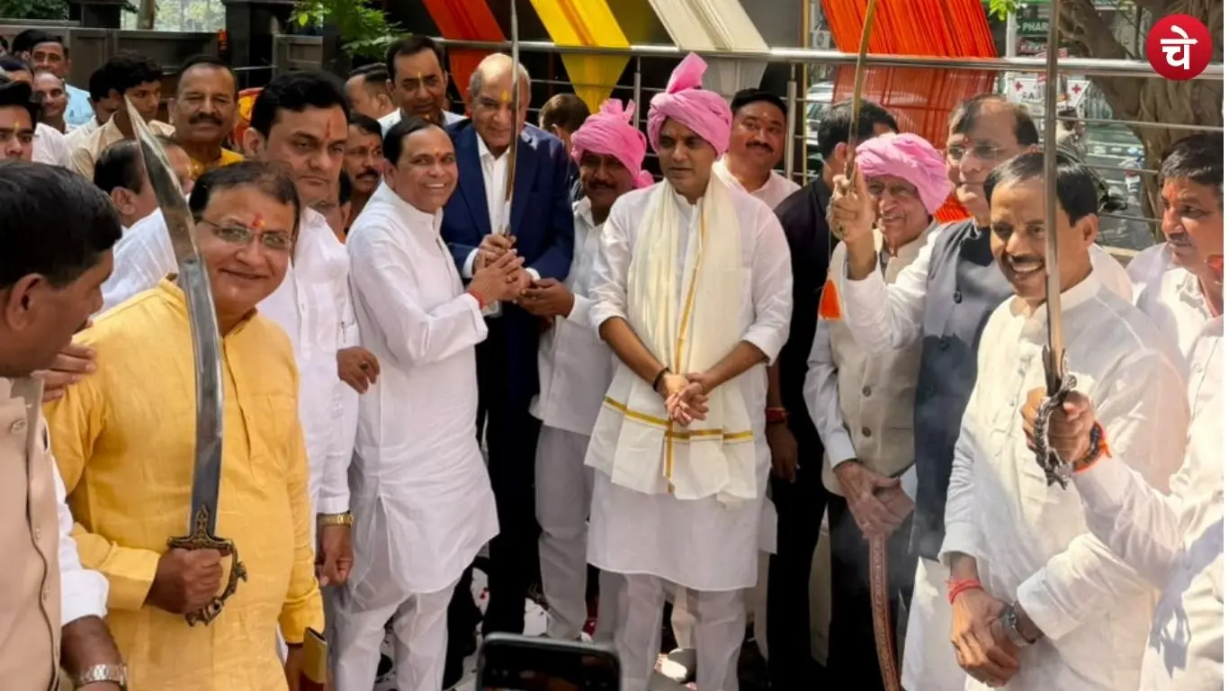 In Noida Sector 62, the Thakur community performed Shastra Pujan on Vijayadashami